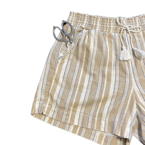 Briggs New York | Women's | Beige Striped Pull On Linen Blend Short - Size Large - Picture 4 of 11